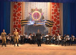 Музичний подарунок від учасників святкового концерту